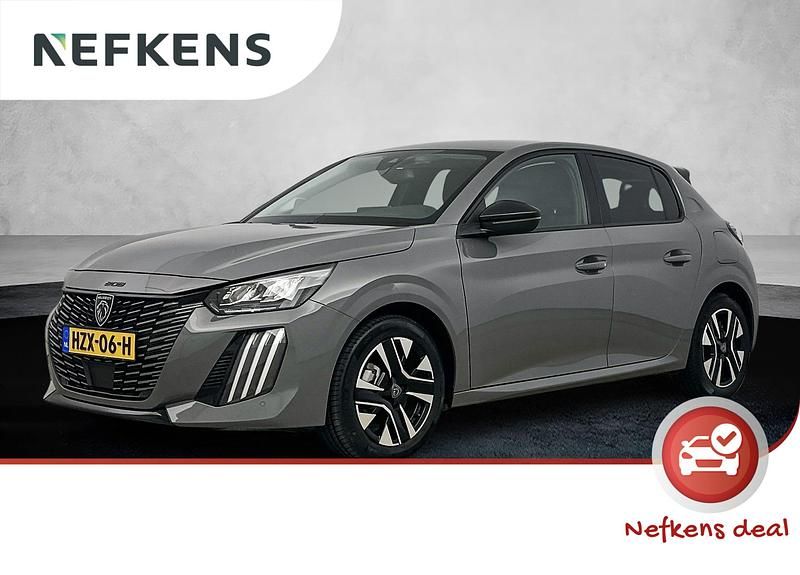 Grijs Gebruikt 2024 Peugeot 208 Allure Hatchback | € 24.425 (Eerlijke prijs) - Afbeelding 1/4