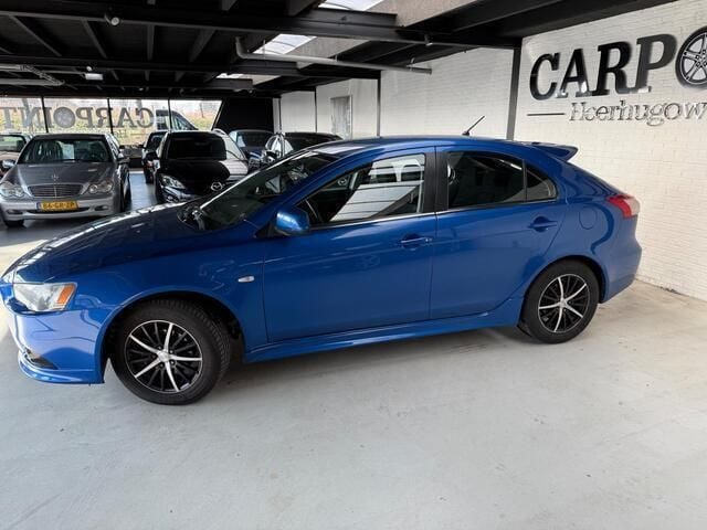 Occasion Mitsubishi Lancer Sportback Intense 143 PK (105 kW) 2010 Blauw Hatchback