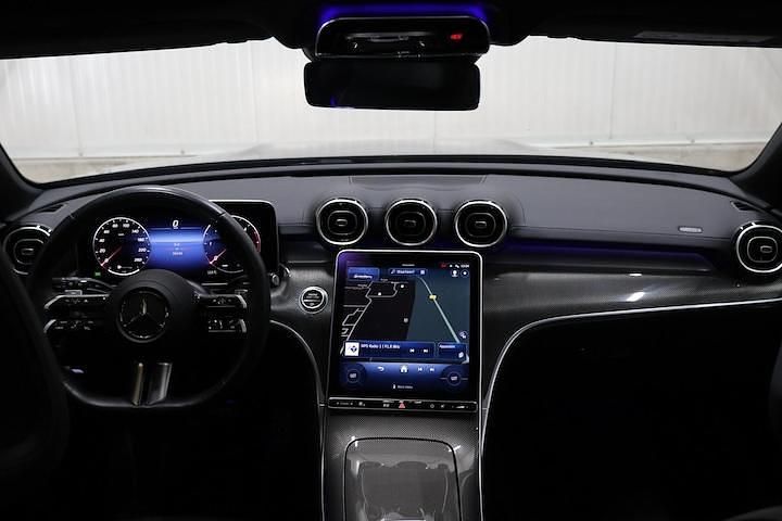 Occasion Mercedes C220 AMG line 2023 Zwart (metallic) Stationwagen