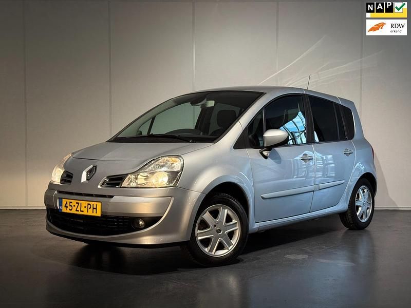 Grijs Gebruikt 2008 Renault Grand Modus Dynamique MPV | € 2.650 (Goede deal) - Afbeelding 1/4