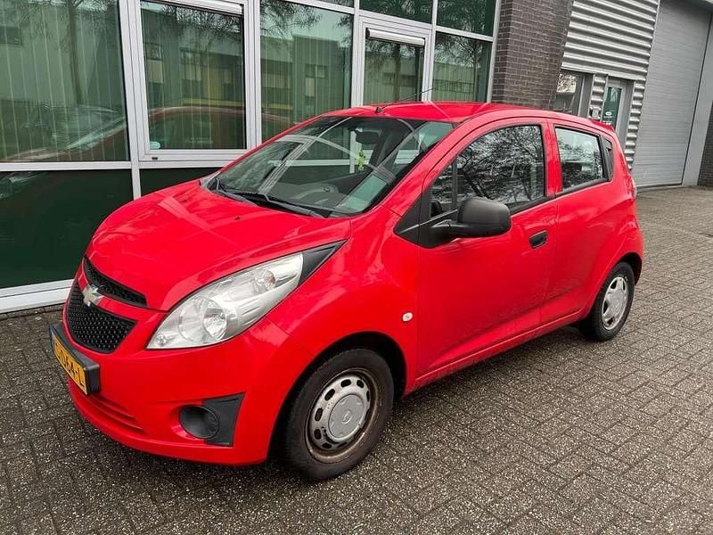 Occasion Chevrolet Spark 68 PK (50 kW) 2012 Rood Hatchback
