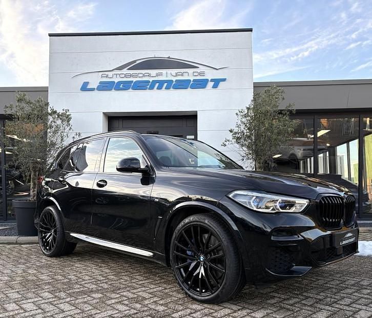 Occasion 2022 BMW X5 M Sport SUV | € 71.950 (Duur) - Afbeelding 1/4