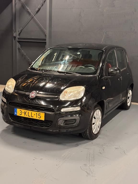 Zwart Gebruikt 2013 Fiat Panda Hatchback | € 2.199 (Goede deal) - Afbeelding 1/4