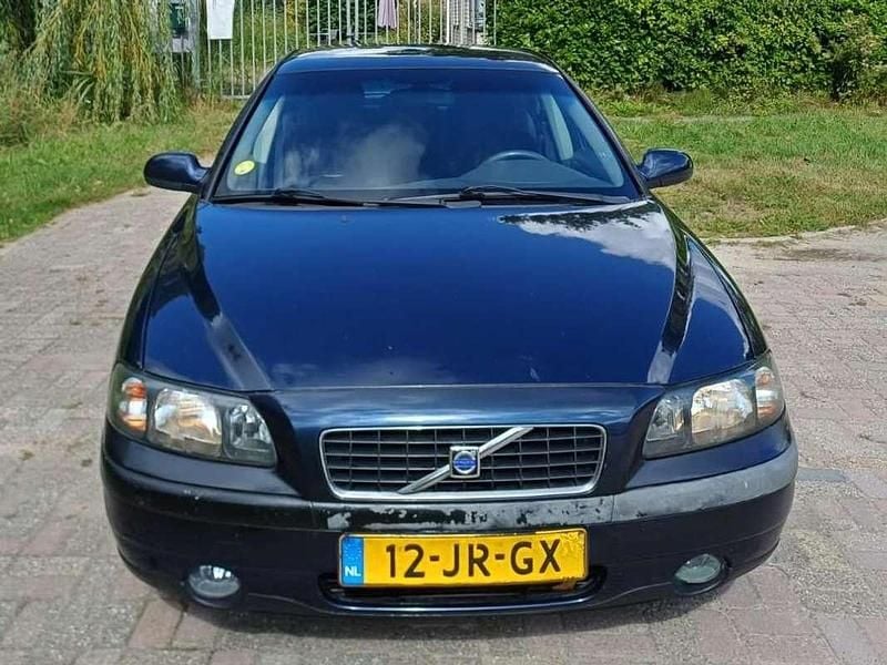 Blauw Gebruikt 2002 Volvo S60 Sedan | € 1.300 (Super prijs) - Afbeelding 1/4