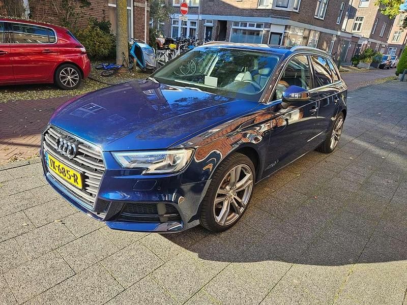 Occasion Audi A3 S-Line 150 PK (110 kW) 2017 Blauw Hatchback
