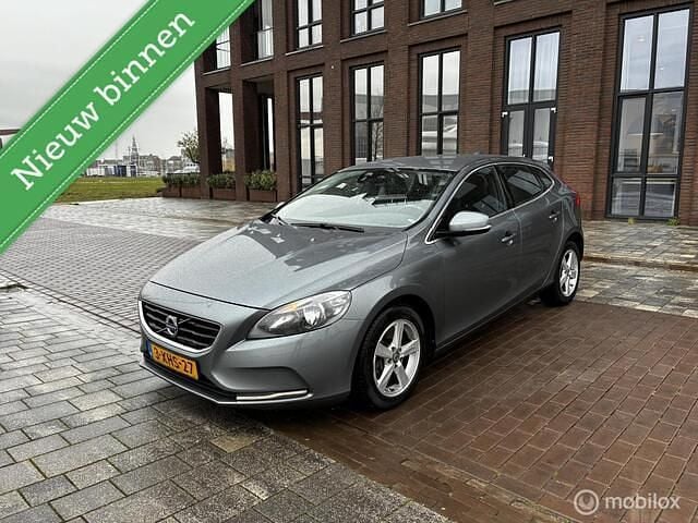 Occasion Volvo V40 Business Edition 190 PK (139 kW) 2014 Grijs Hatchback