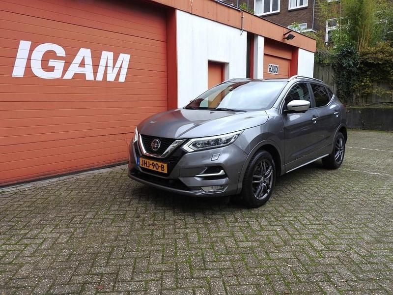 Grijs Gebruikt 2020 Nissan Qashqai Tekna SUV | € 18.400 (Goede deal) - Afbeelding 1/4