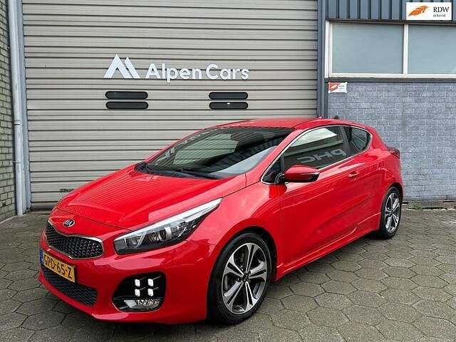 Rood Gebruikt 2018 Kia ProCeed GT-Line Hatchback | € 11.450 (Goede deal) - Afbeelding 1/4