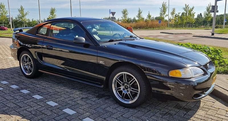 Zwart Gebruikt 1995 Ford Mustang Coupé | € 14.450 - Afbeelding 1/4