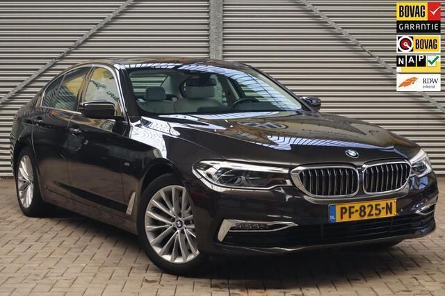 Bruin, metallic lak Gebruikt 2017 BMW 530 Executive Sedan | € 29.350 (Eerlijke prijs) - Afbeelding 1/4
