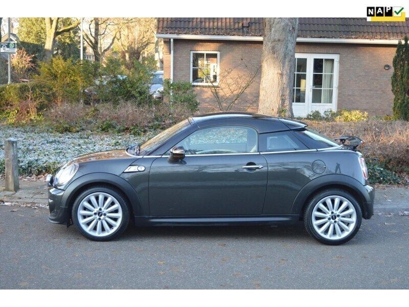 Zwart, metallic lak Gebruikt 2012 Mini Cooper S Coupé Pepper Coupé | € 7.995 - Afbeelding 1/4