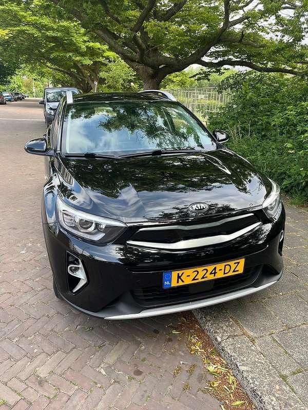 Occasion Kia Stonic 99 PK (72 kW) 2021 Zwart SUV