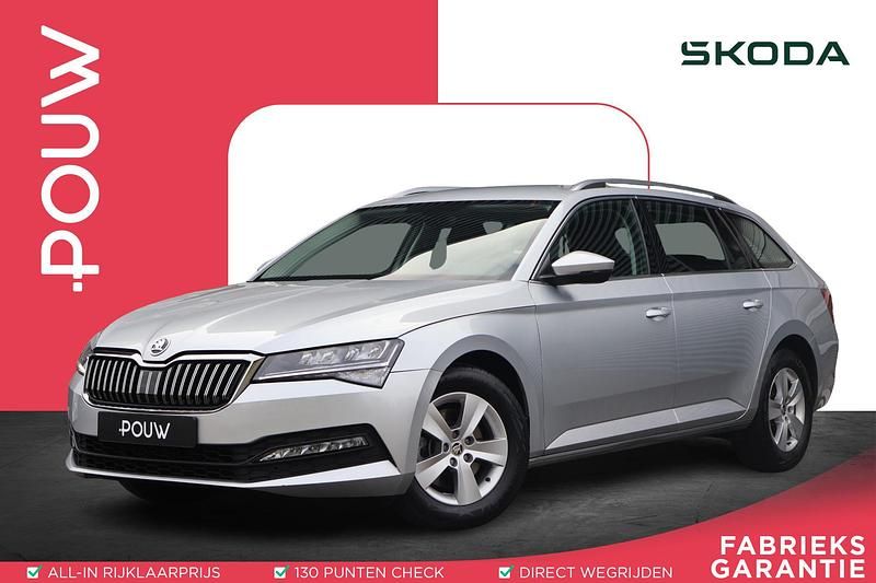 Grijs Occasion 2023 Skoda Superb Business Line Stationwagen | € 27.450 (Eerlijke prijs) - Afbeelding 1/4
