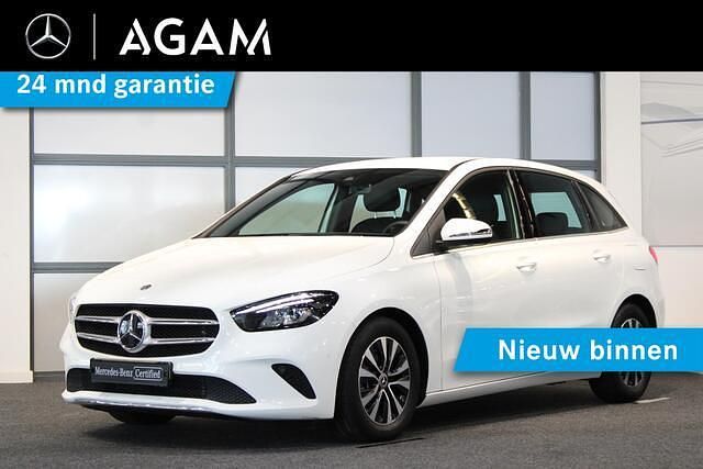 Wit Gebruikt 2020 Mercedes B180 Business MPV | € 24.950 (Goede deal) - Afbeelding 1/4