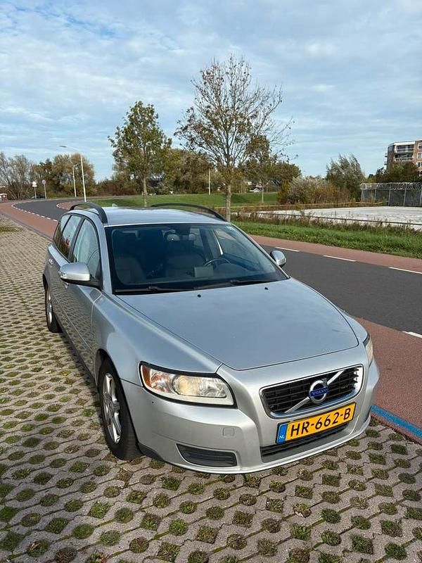 Gebruikt 2010 Volvo V50 Stationwagen | € 3.699 (Eerlijke prijs) - Afbeelding 1/4