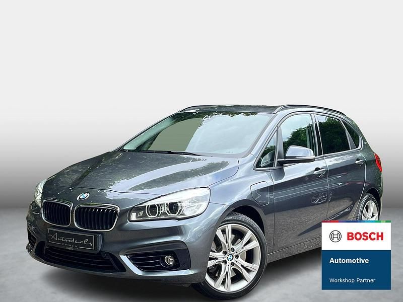 Grijs Gebruikt 2016 BMW 225 Active Tourer Sport Line MPV | € 16.690 (Eerlijke prijs) - Afbeelding 1/4