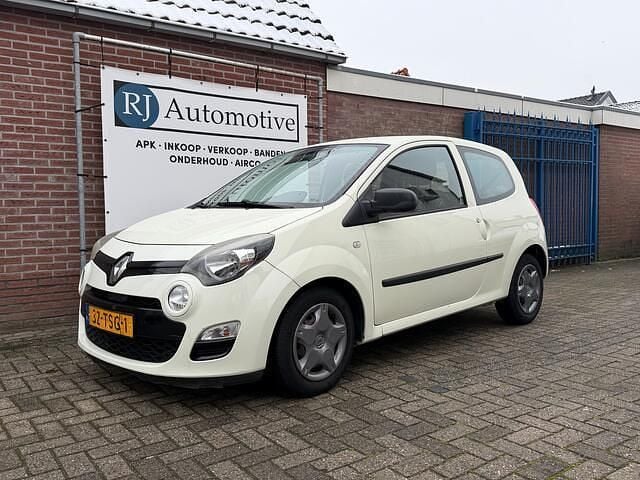 Geel Occasion 2012 Renault Twingo Authentique Hatchback | € 2.950 (Goede deal) - Afbeelding 1/4