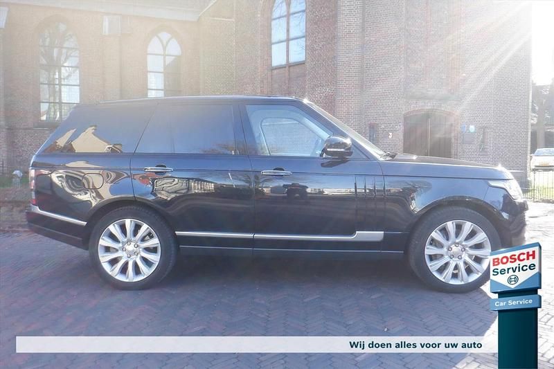 Zwart, metallic lak Gebruikt 2014 Land Rover Range Rover Autobiography SUV | € 39.900 (Eerlijke prijs) - Afbeelding 1/4