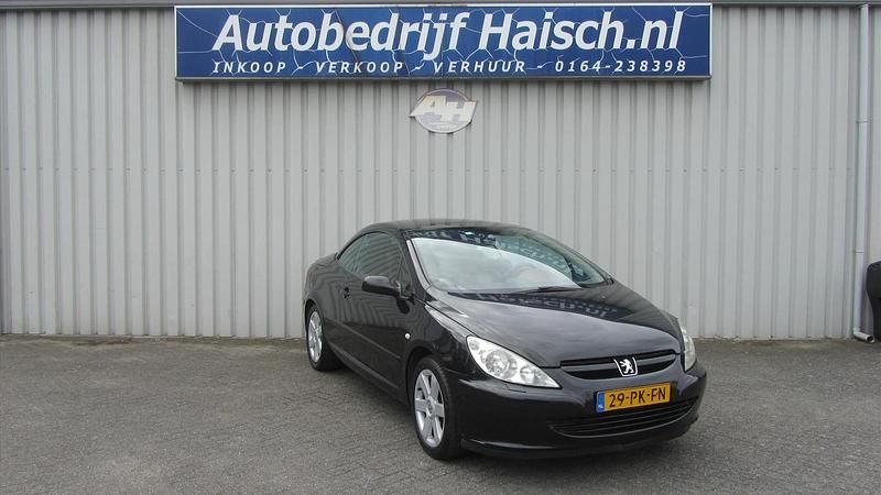 Zwart Gebruikt 2004 Peugeot 307 CC Cabriolet | € 2.250 (Eerlijke prijs) - Afbeelding 1/4