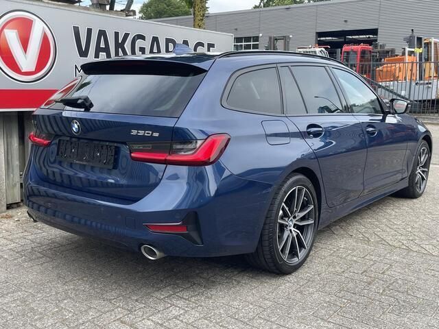 Occasion BMW 330 Sport Line 291 PK (214 kW) 2020 Blauw Stationwagen