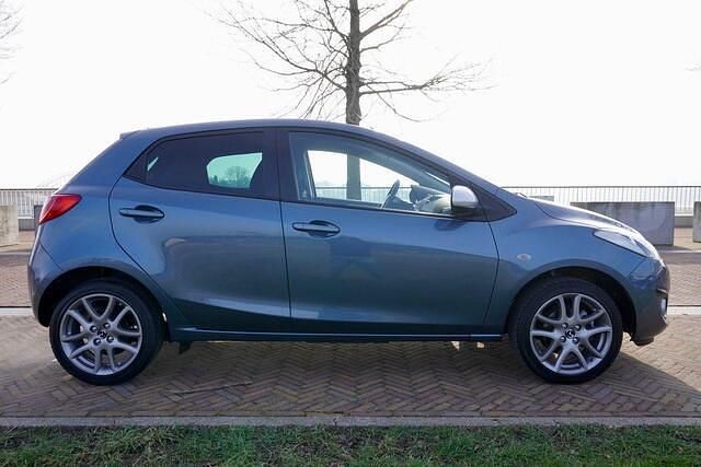 Occasion Mazda 2 Edition 84 PK (61 kW) 2014 Blauw Hatchback