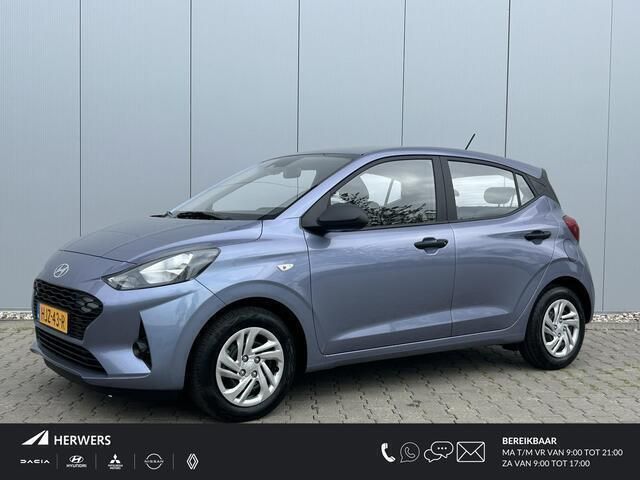 Meta blue Nieuw 2025 Hyundai i10 Comfort Hatchback | € 20.690 (Iets duurder) - Afbeelding 1/4