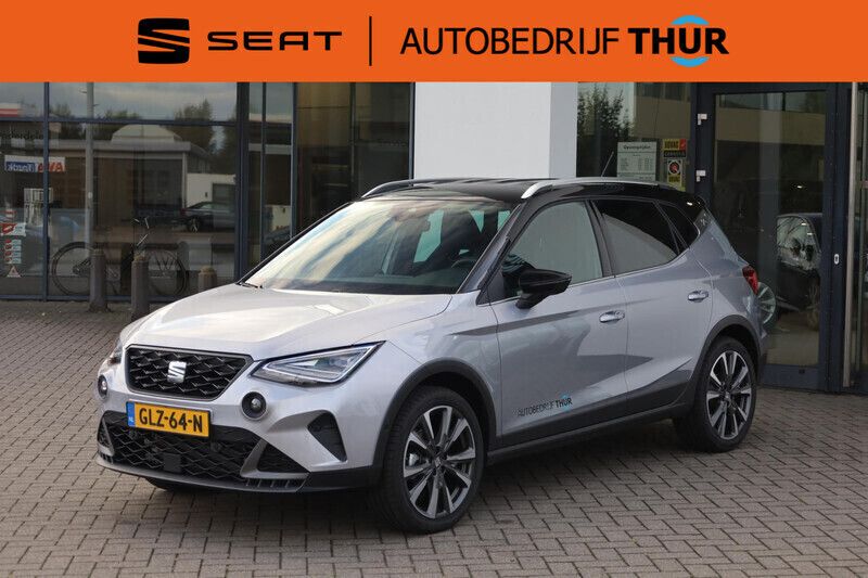 Zilver Gebruikt 2024 Seat Arona Business SUV | € 34.950 - Afbeelding 1/4