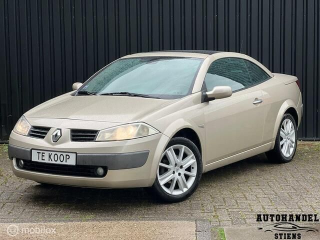 Beige Gebruikt 2004 Renault Mégane Cabriolet Luxe Cabriolet | € 2.750 (Eerlijke prijs) - Afbeelding 1/4