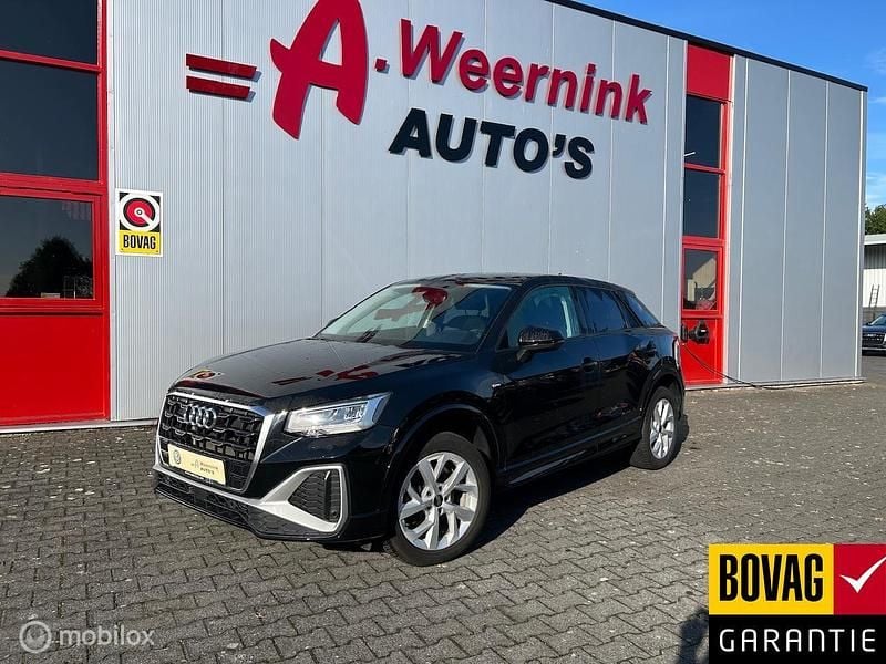 Zwart Gebruikt 2023 Audi Q2 S-Line SUV | € 28.750 (Goede deal) - Afbeelding 1/4