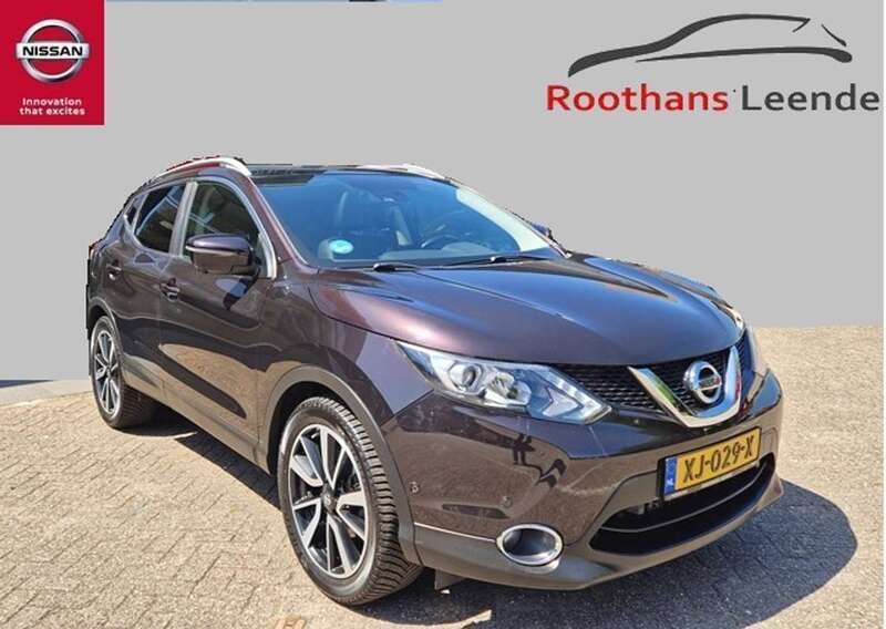 Paars, metallic lak Gebruikt 2014 Nissan Qashqai Tekna SUV | € 11.900 (Eerlijke prijs) - Afbeelding 1/4