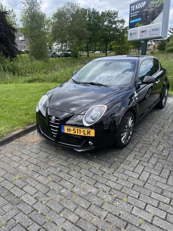 Zwart Gebruikt 2010 Alfa Romeo MiTo Quadrifoglio Verde Hatchback | € 6.500 (Eerlijke prijs) - Afbeelding 1/4