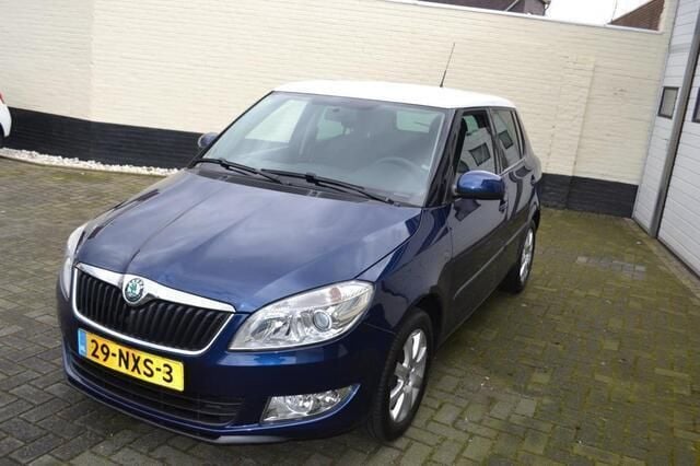 Occasion Skoda Fabia Ambition 86 PK (63 kW) 2010 Blauw Hatchback