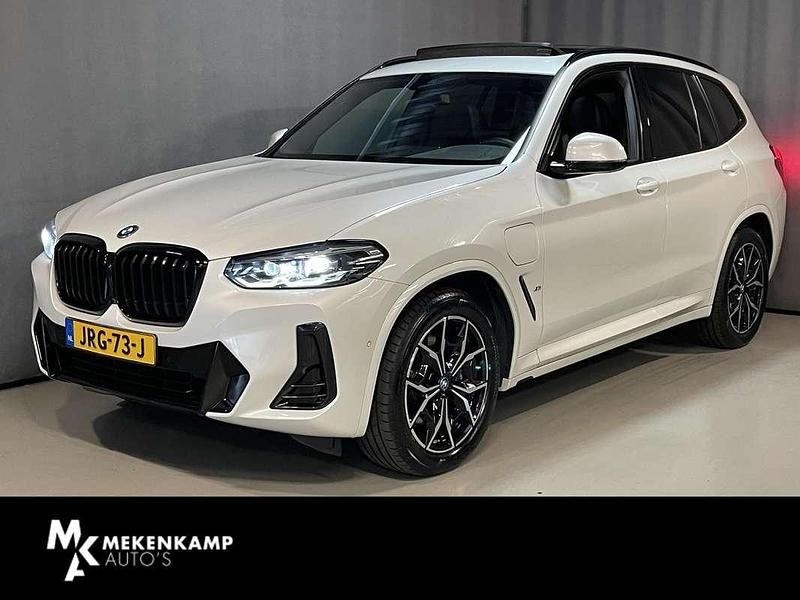 Wit Occasion 2022 BMW X3 Executive SUV | € 42.950 (Goede deal) - Afbeelding 1/4