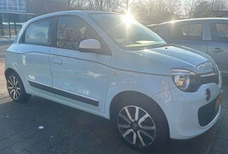 Blauw Gebruikt 2015 Renault Twingo Dynamique Hatchback | € 6.000 (Goede deal) - Afbeelding 1/4