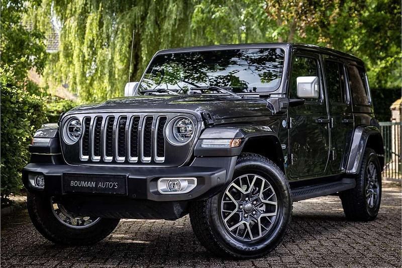 Grijs, metallic lak Gebruikt 2021 Jeep Wrangler Unlimited Overland SUV | € 59.750 (Eerlijke prijs) - Afbeelding 1/4