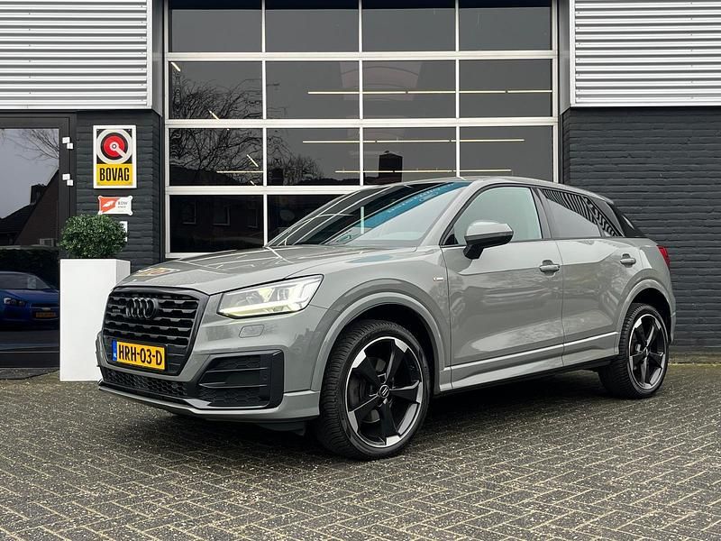 Grijs Gebruikt 2018 Audi Q2 Proline SUV | € 26.945 (Iets duurder) - Afbeelding 1/4