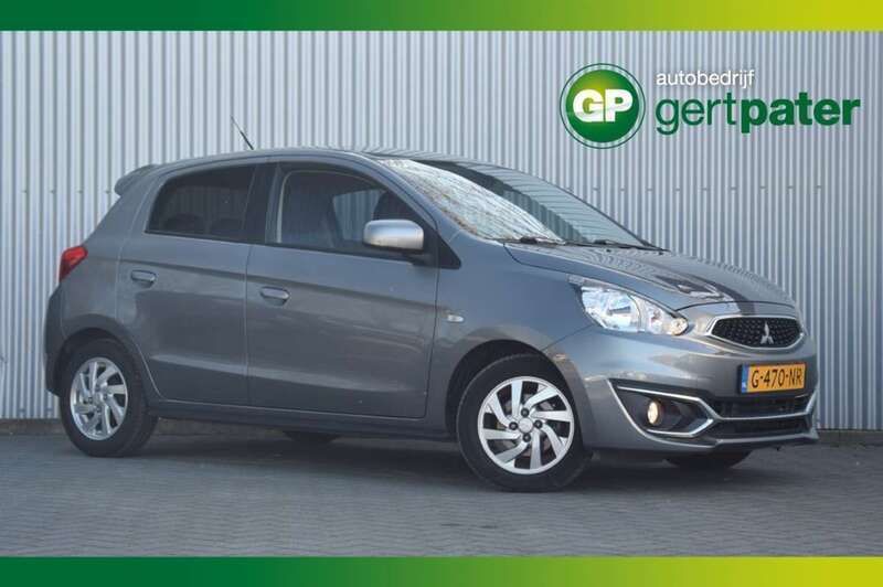 Grijs, metallic lak Gebruikt 2019 Mitsubishi Space Star Active Hatchback | € 12.950 (Eerlijke prijs) - Afbeelding 1/4