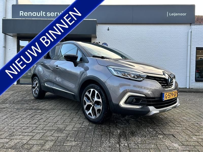 Grijs Occasion 2019 Renault Captur Intens SUV | € 13.450 (Goede deal) - Afbeelding 1/4