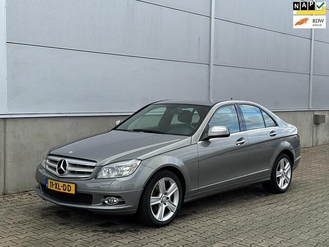 Grijs Gebruikt 2007 Mercedes C280 Avantgarde Sedan | € 8.499 (Goede deal) - Afbeelding 1/4