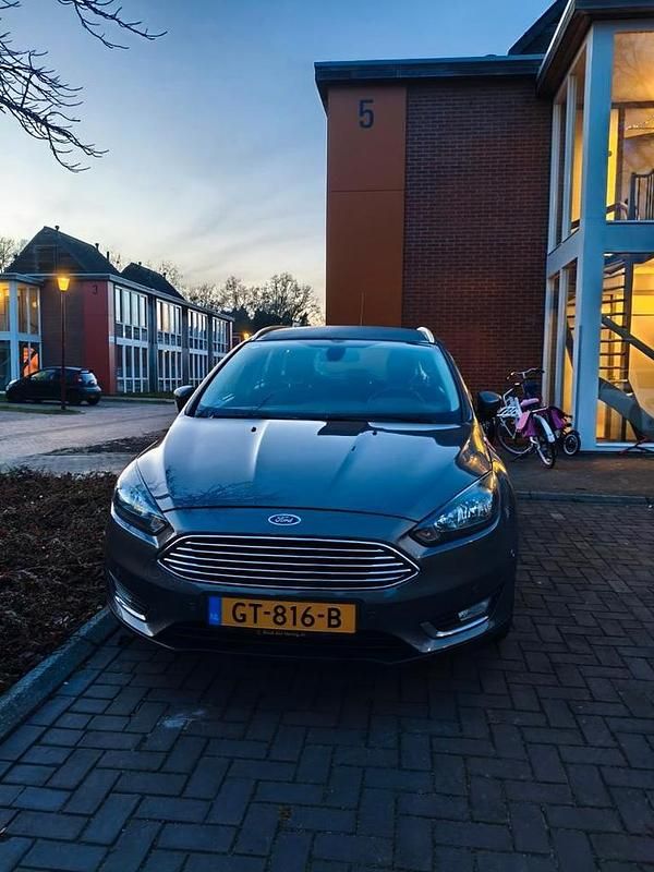 Occasion 2015 Ford Focus | € 5.000 (Goede deal) - Afbeelding 1/4