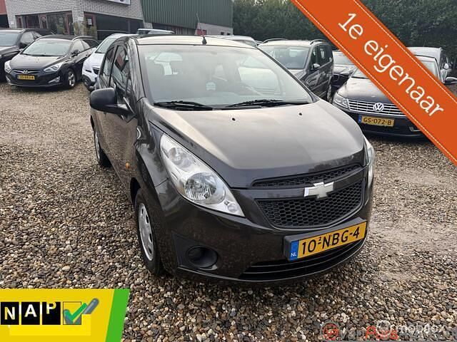 Bruin Gebruikt 2010 Chevrolet Spark LS Hatchback | € 3.550 (Eerlijke prijs) - Afbeelding 1/4