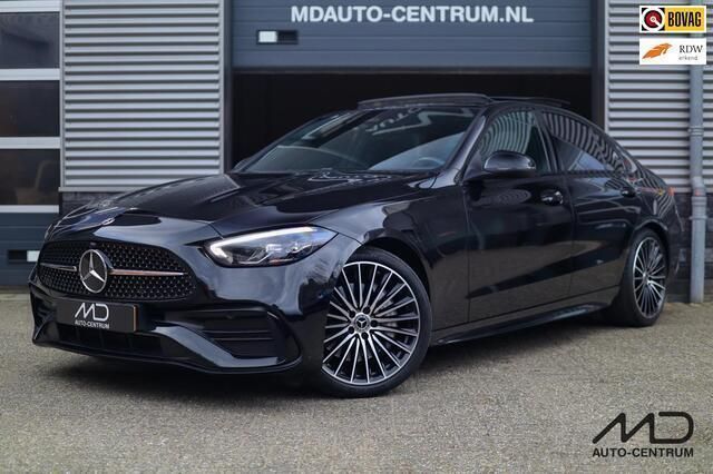 Zwart Gebruikt 2022 Mercedes C200 AMG line Sedan | € 45.495 (Eerlijke prijs) - Afbeelding 1/4