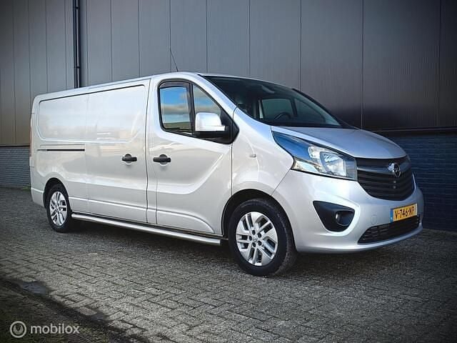 Occasion Opel Vivaro Sport 125 PK (91 kW) 2018 Grijs MPV