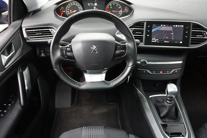 Occasion Peugeot 308 SW Premium 131 PK (96 kW) 2019 Blauw Stationwagen