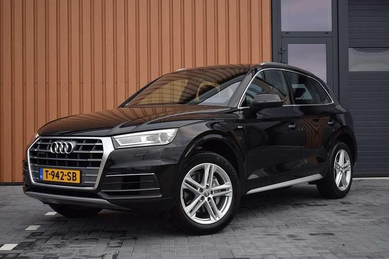 Zwart Gebruikt 2019 Audi Q5 S-Line SUV | € 29.950 (Goede deal) - Afbeelding 1/4