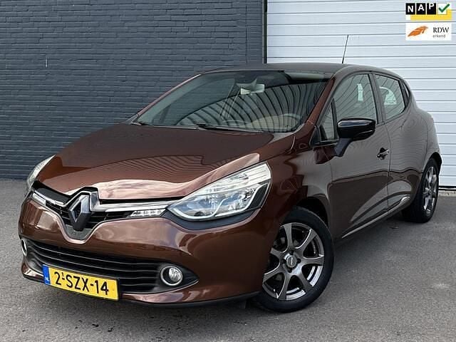 Bruin Gebruikt 2014 Renault Clio R.S. Dynamique Hatchback | € 4.950 (Eerlijke prijs) - Afbeelding 1/4
