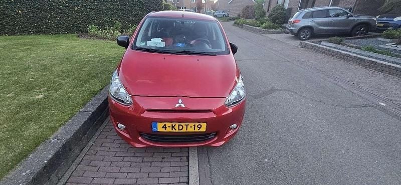 Occasion Mitsubishi Space Star Inform 71 PK (52 kW) 2013 Rood Hatchback