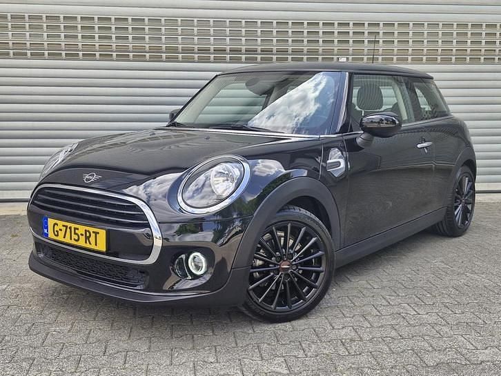 Gebruikt 2019 Mini Cooper Hatchback | € 14.450 (Eerlijke prijs) - Afbeelding 1/4