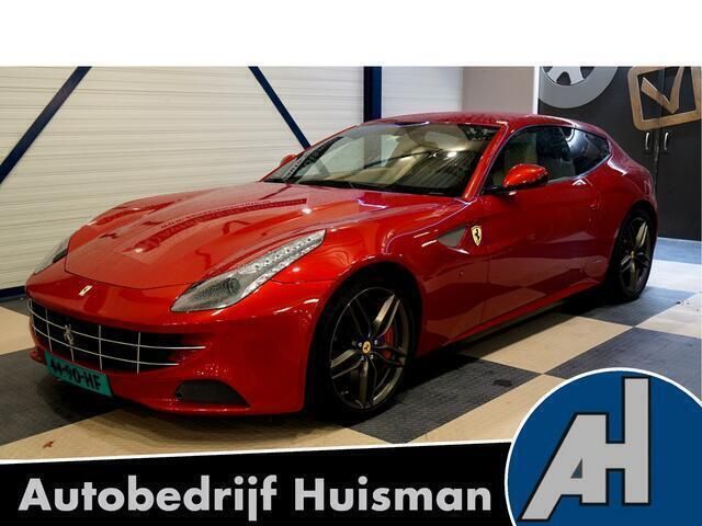 Rood Gebruikt 2014 Ferrari FF Coupé | € 199.888 - Afbeelding 1/4