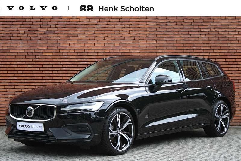 Zwart Gebruikt 2024 Volvo V60 Stationwagen | € 42.950 (Iets duurder) - Afbeelding 1/4